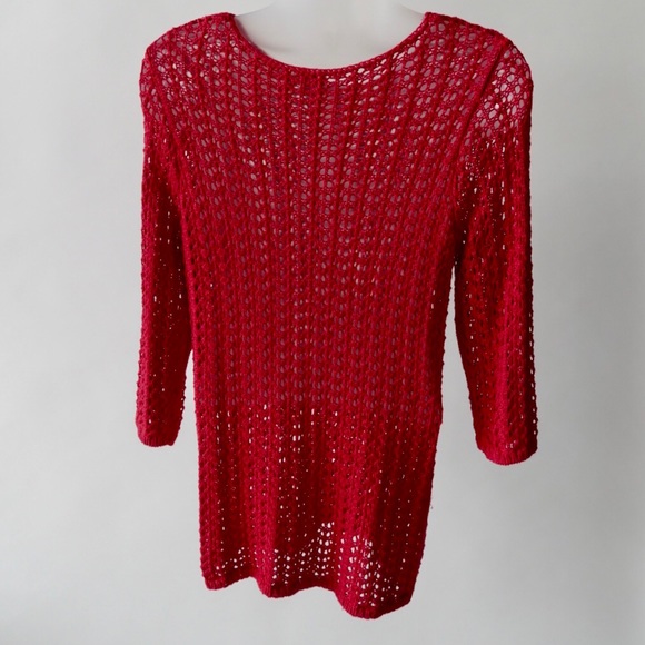 ⚡️🎄NWOT red Chico’s open weave sweater. Size 2 = size 12/14. Perfect holiday top - Picture 2 of 7